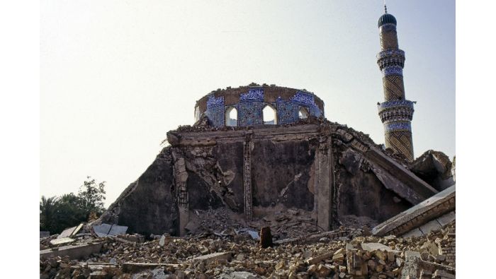 Die zweite, völlig zerstörte Moschee in Basra.