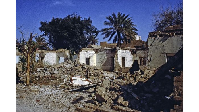 Zerstörte Häuser im Stadtteil Al Adahmia.